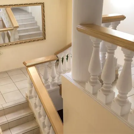 Hotell Korona Rybnik (Silesia)
