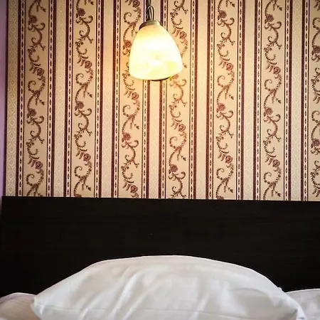 Hotell Korona 3*